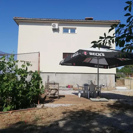 Lejlighed Rosa Krk Town